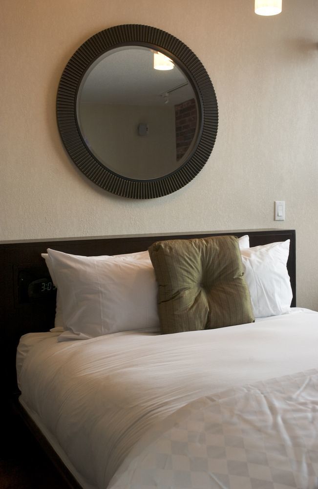 Mark Twain Hotel Пеория Экстерьер фото